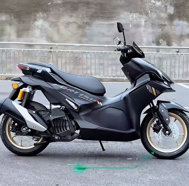 二手QJMOTOR鸿150S