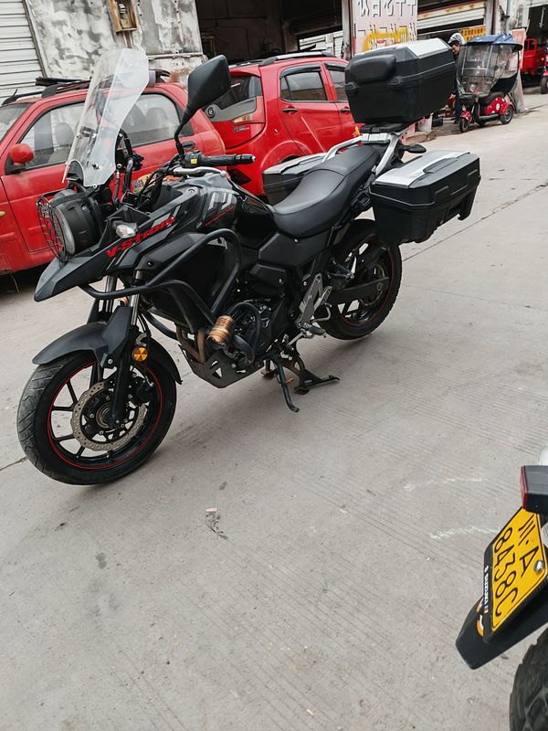 二手豪爵铃木DL250