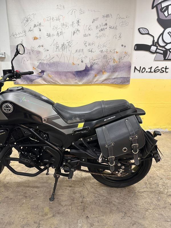 二手贝纳利幼狮 Leoncino 250