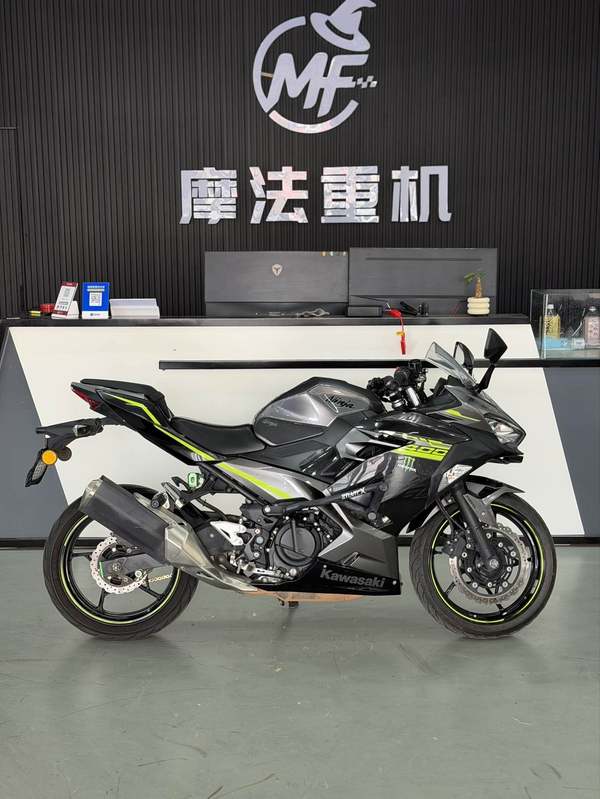 二手川崎Ninja 400