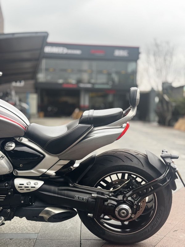 二手凯旋Rocket 3