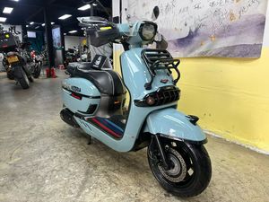 二手维多利亚Sixties 250Si