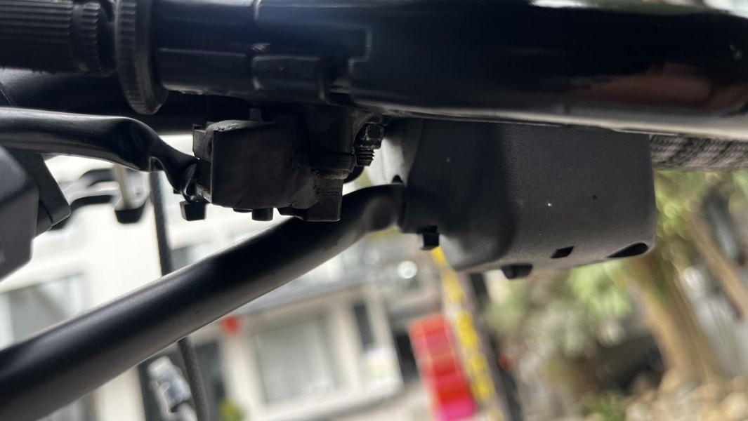 二手凯旋Scrambler 400 X