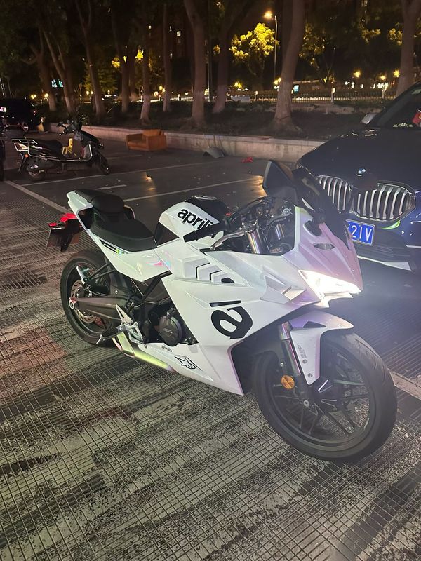 二手赛科龙RC250