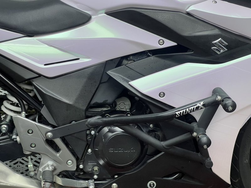 二手豪爵铃木GSX250R