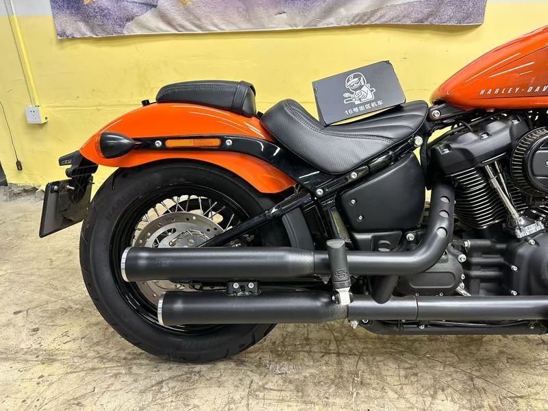 二手哈雷戴维森街霸 Street Bob