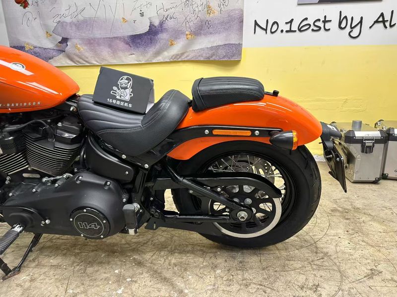 二手哈雷戴维森街霸 Street Bob
