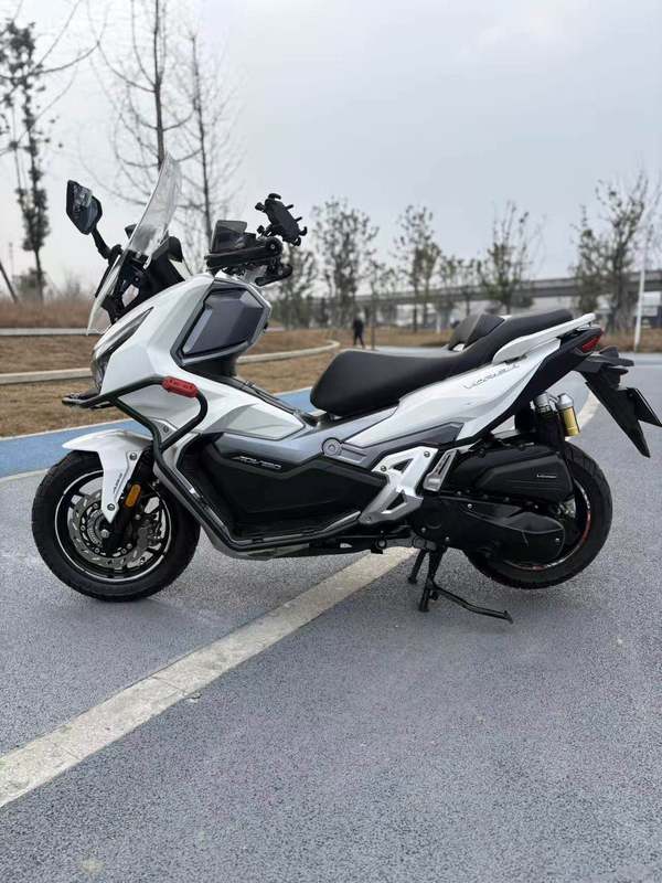 二手大阳V锐 ADV150