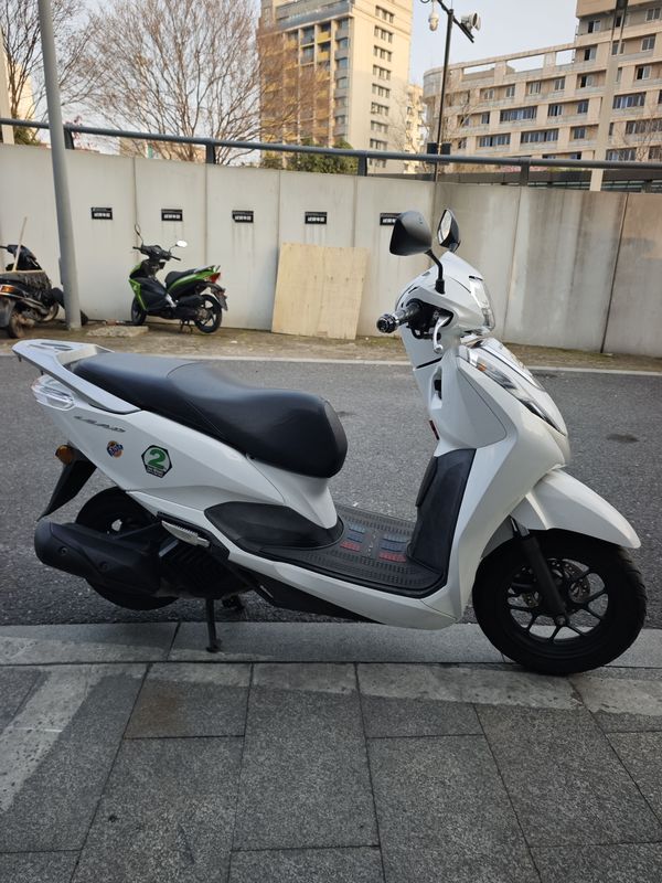 二手五羊本田Lead125