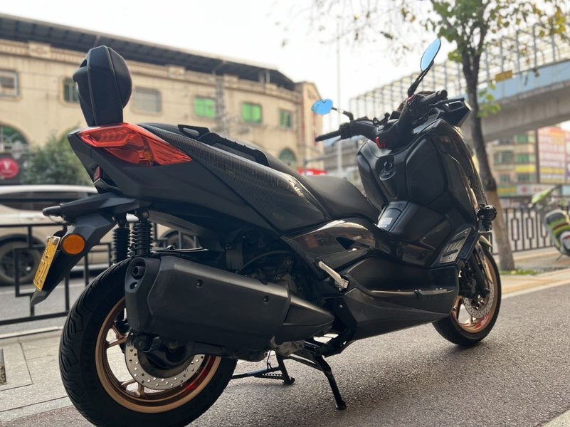 二手雅马哈XMAX