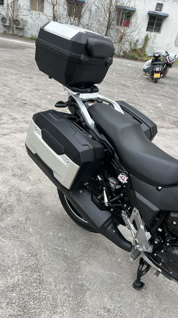 二手豪爵铃木DL250