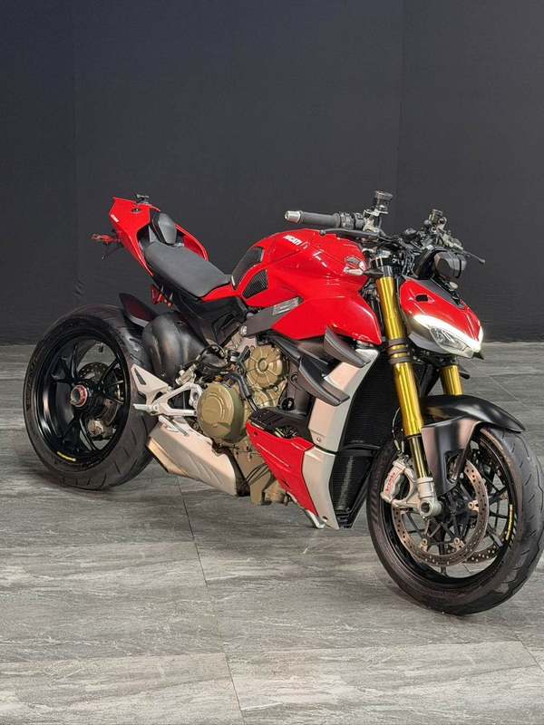 二手杜卡迪Street Fighter V4