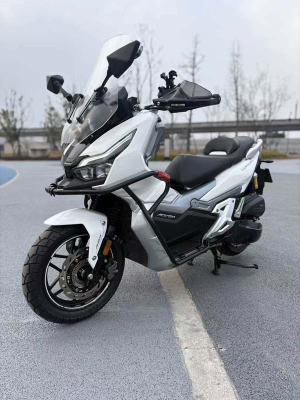 二手大阳V锐 ADV150