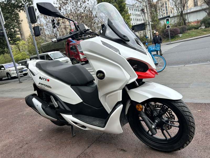 二手QJMOTOR鸿150