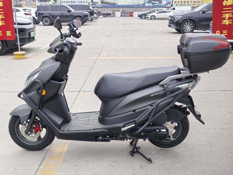 二手济南铃木优驿 UE125T