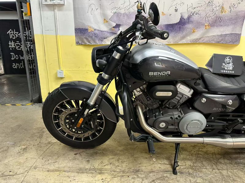 二手奔达Rock300 灰石