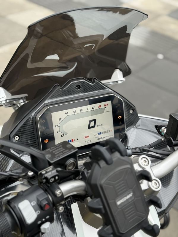 二手三阳哈士奇 Husky ADV300