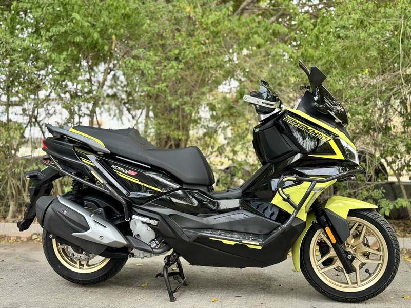 二手三阳哈士奇 Husky ADV300