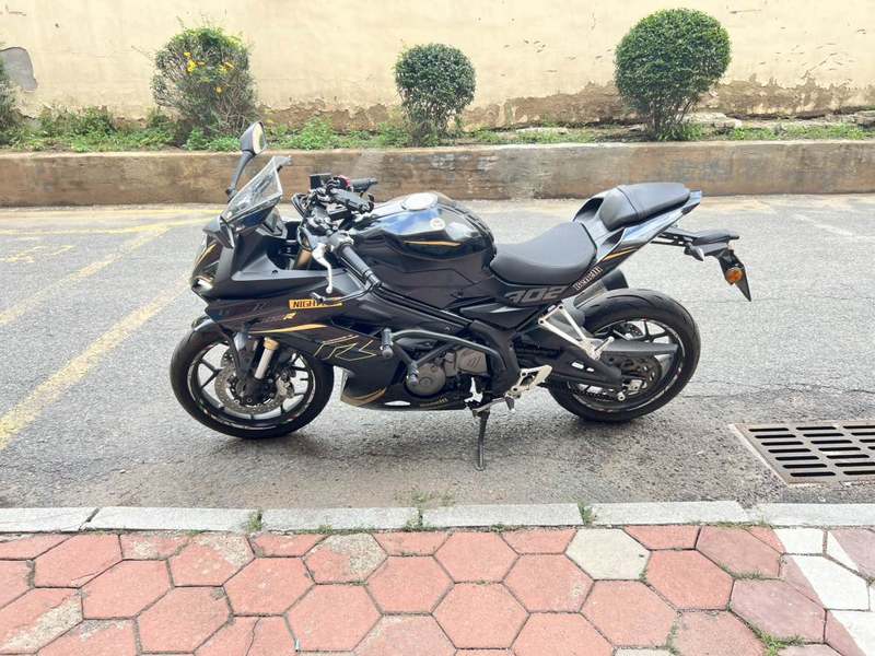 二手贝纳利龙卷风 Tornado 302R