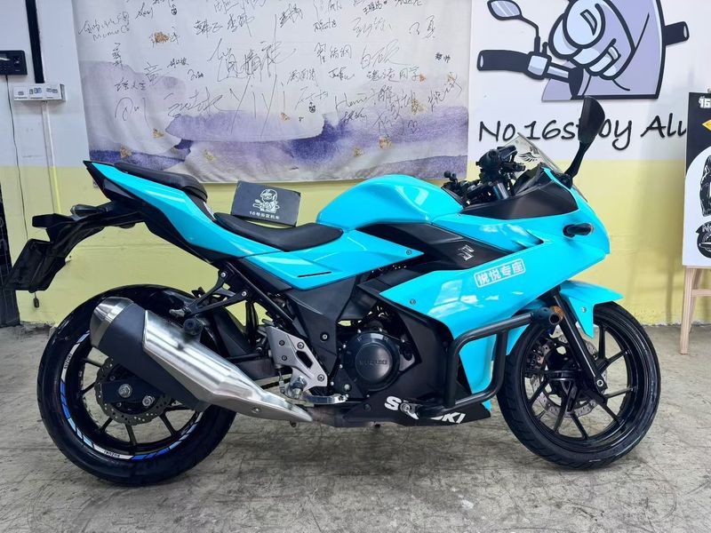 二手豪爵铃木GSX250R