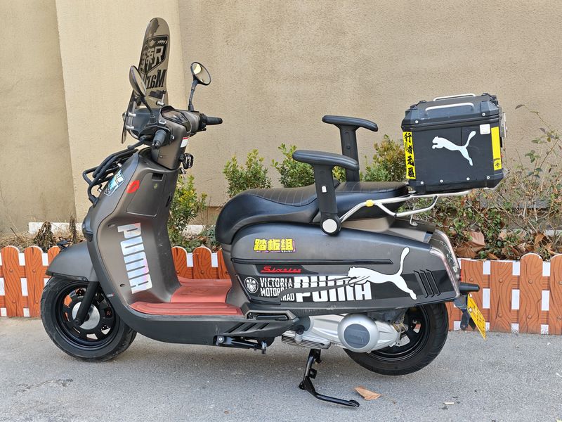 二手维多利亚Sixties 300i