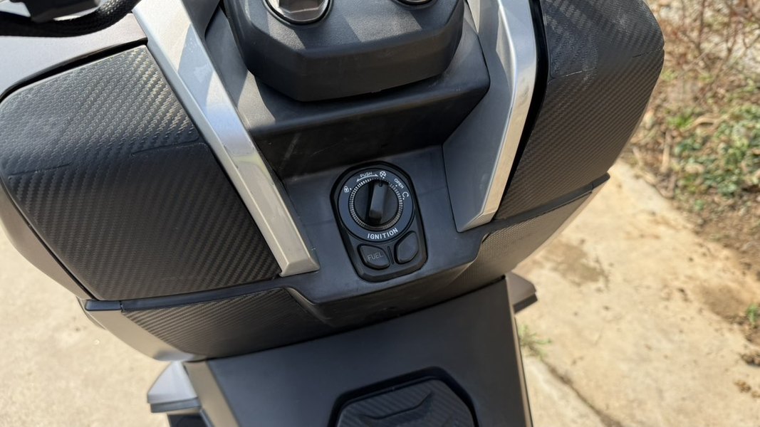 二手QJMOTOR鸿150ADV