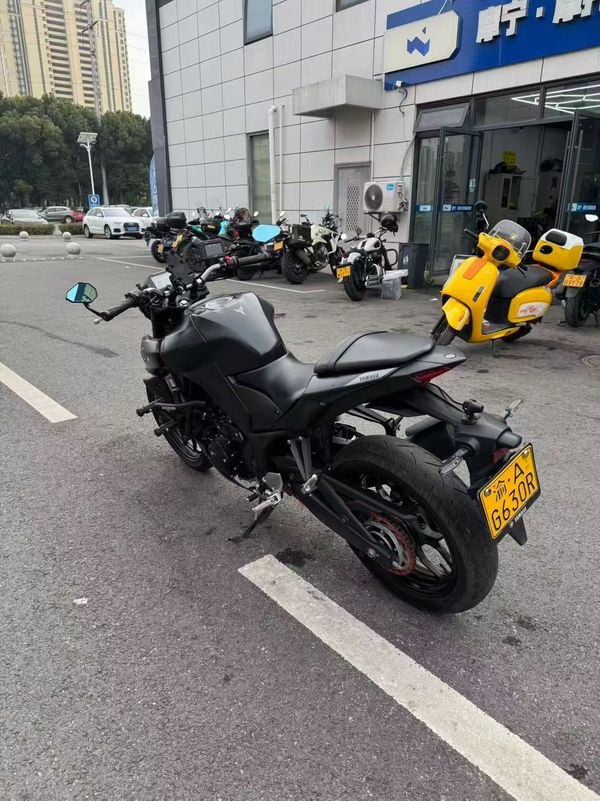 二手雅马哈MT-03