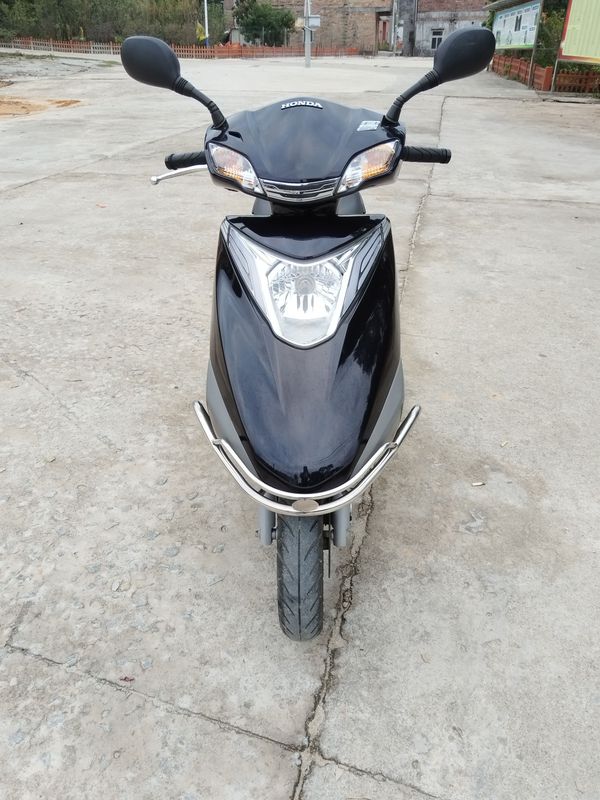 二手五羊本田Spacy 睿御110 