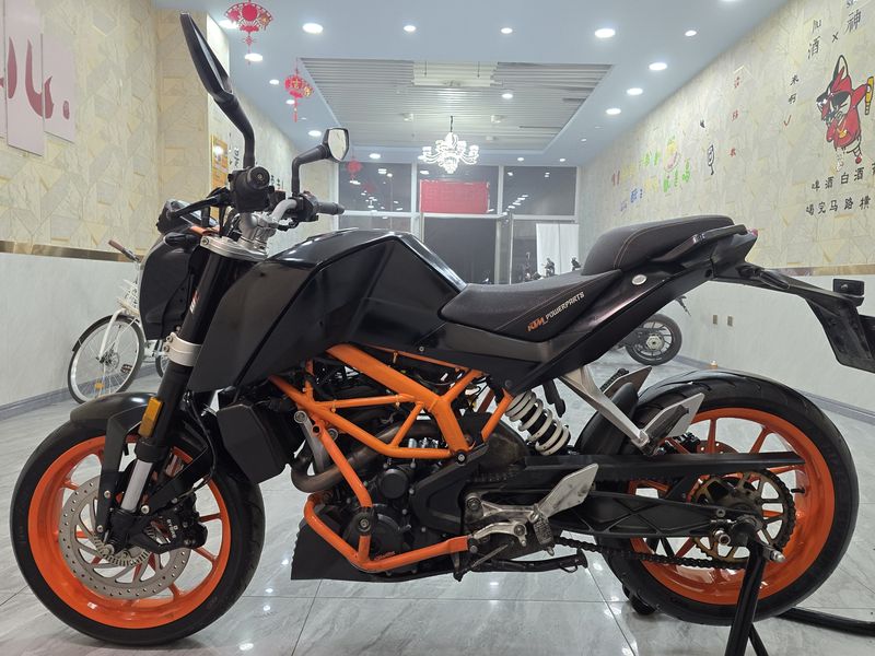 二手KTMR2R390 Duke
