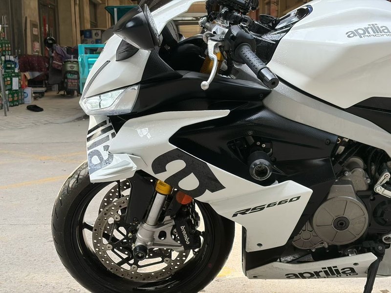 二手阿普利亚RS 660 