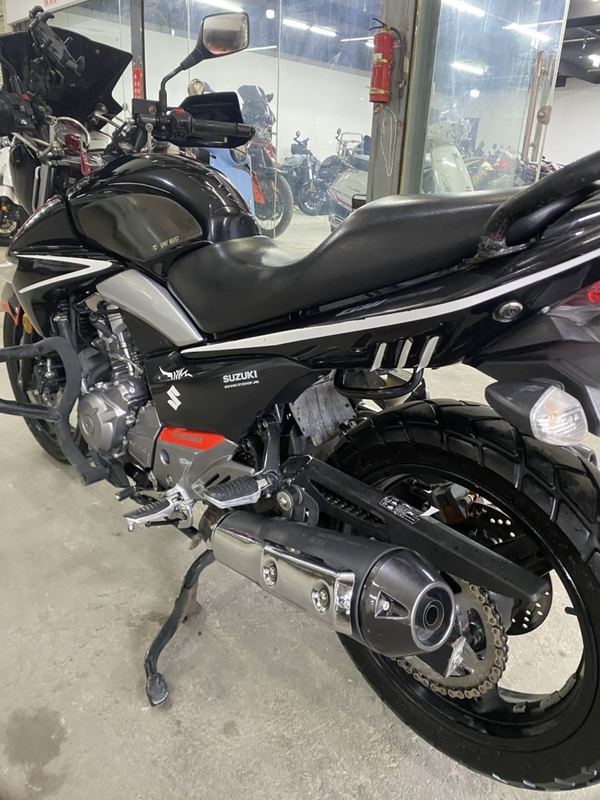 二手豪爵铃木骊驰 GW250