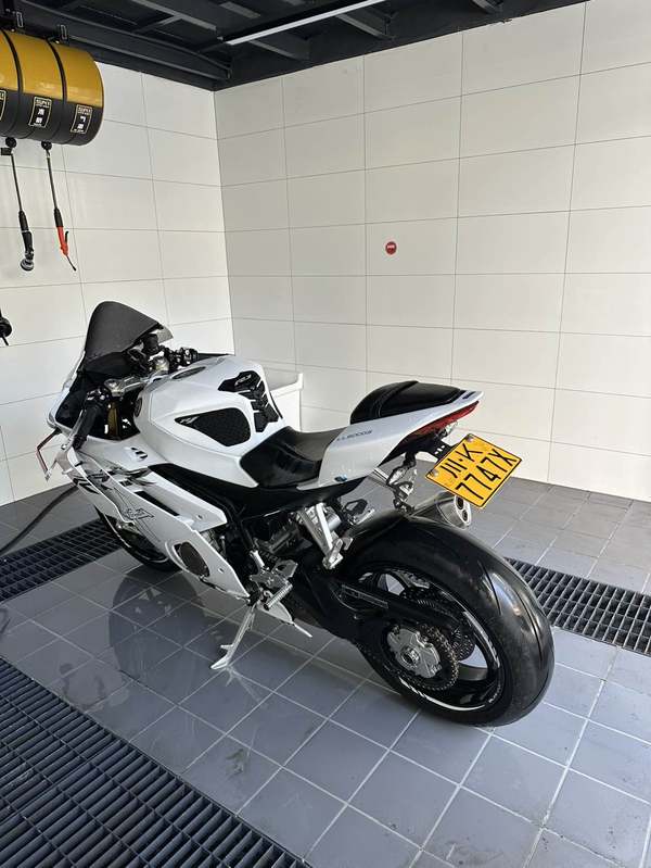 二手张雪机车500RR