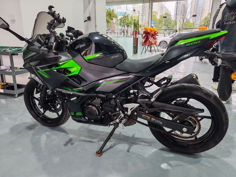 二手川崎Ninja 400