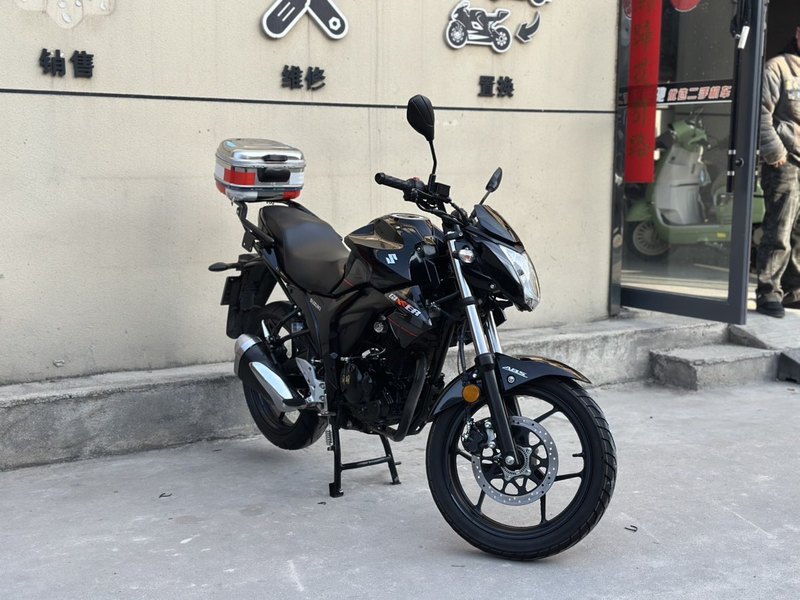 二手济南铃木极客飒 Gixxer 155 NK