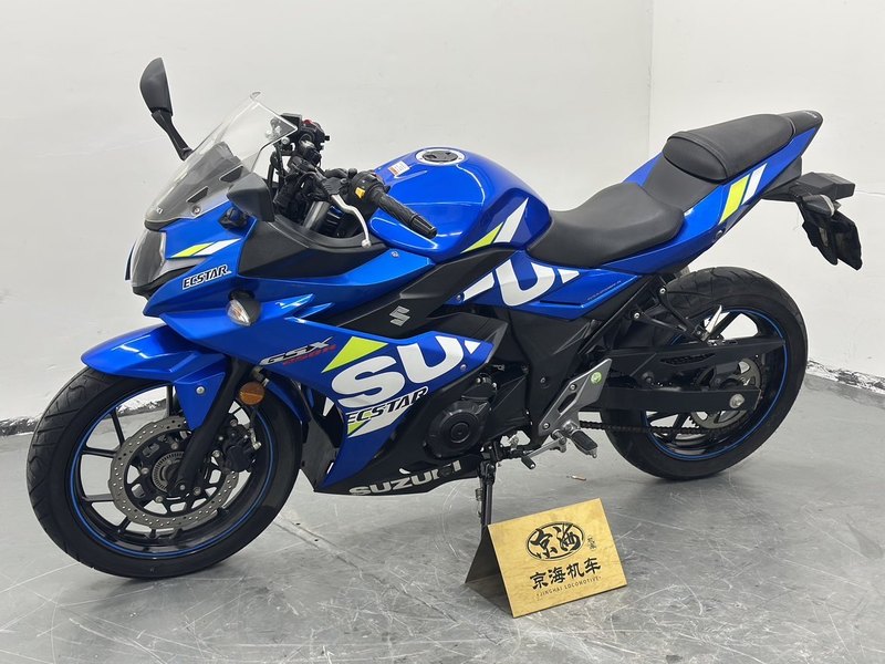 二手豪爵铃木GSX250R