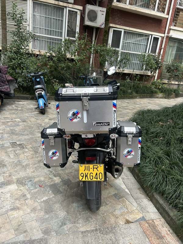 二手豪爵铃木DL250