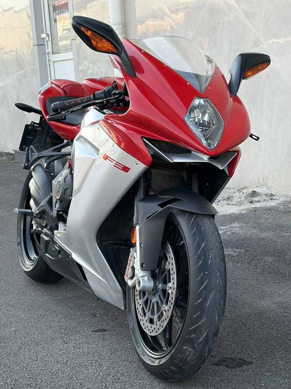 二手奥古斯塔F3 800