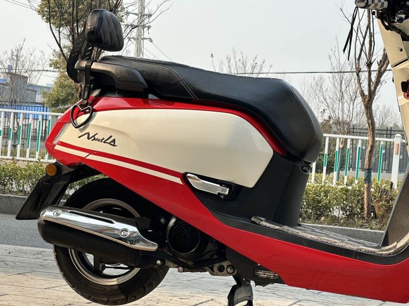 二手新大洲本田NS125LA