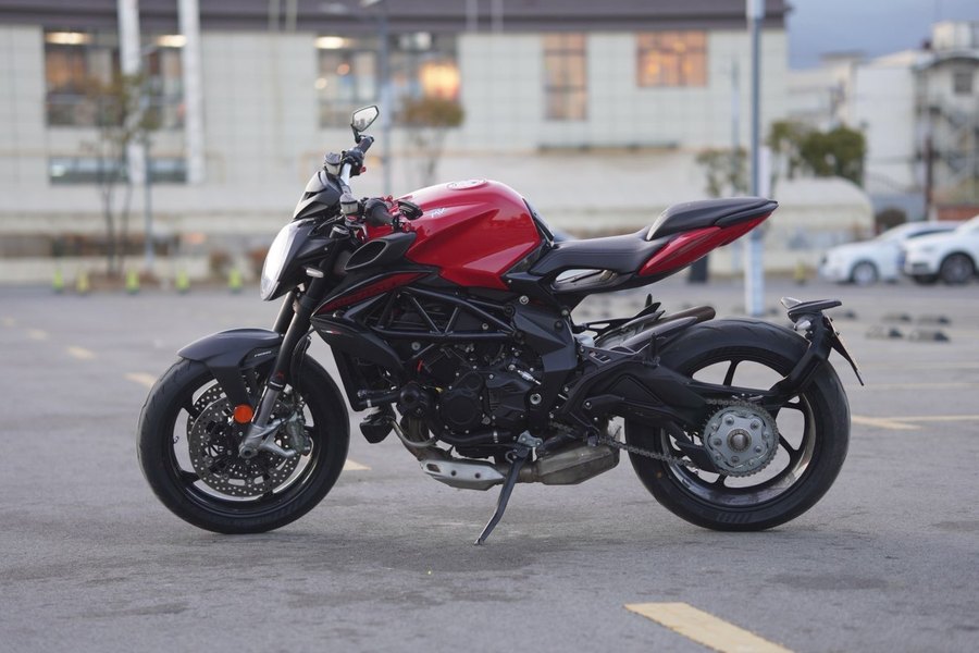 二手奥古斯塔Brutale 800
