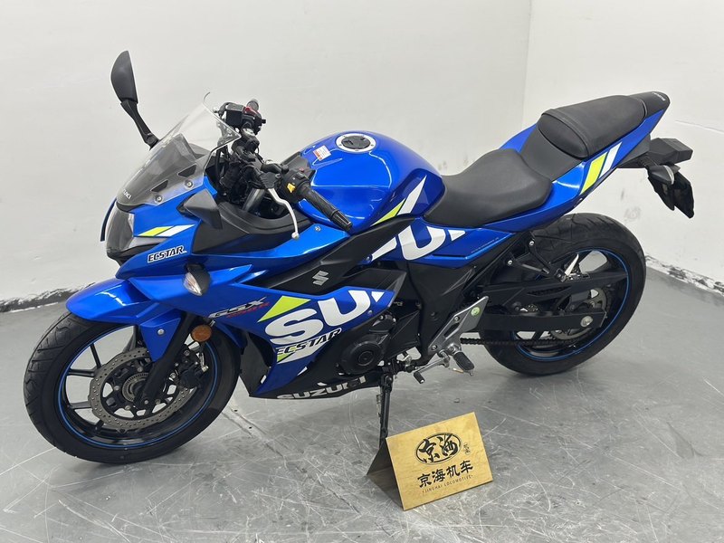 二手豪爵铃木GSX250R