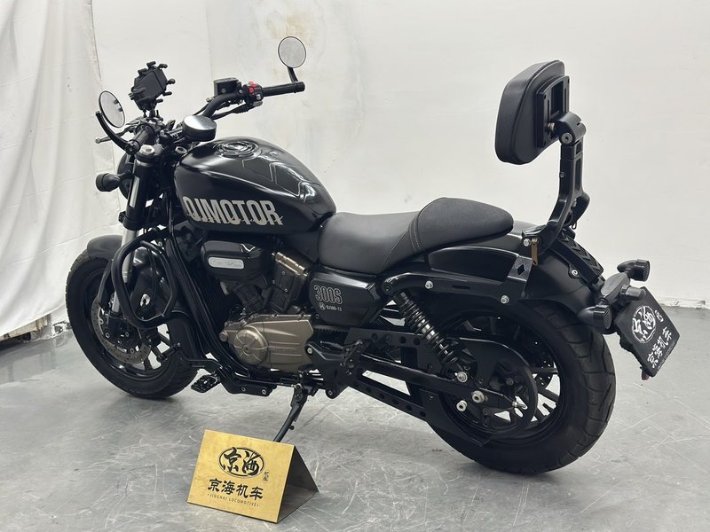 二手QJMOTOR闪300
