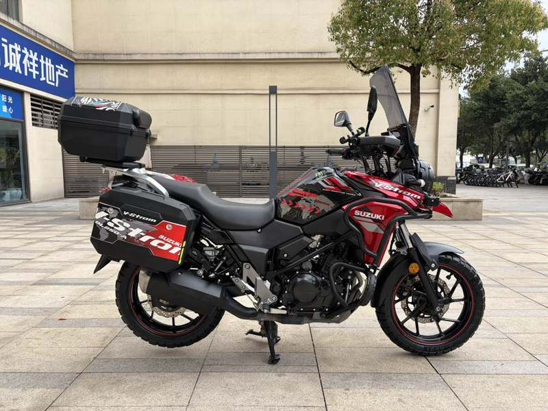 二手豪爵铃木DL250