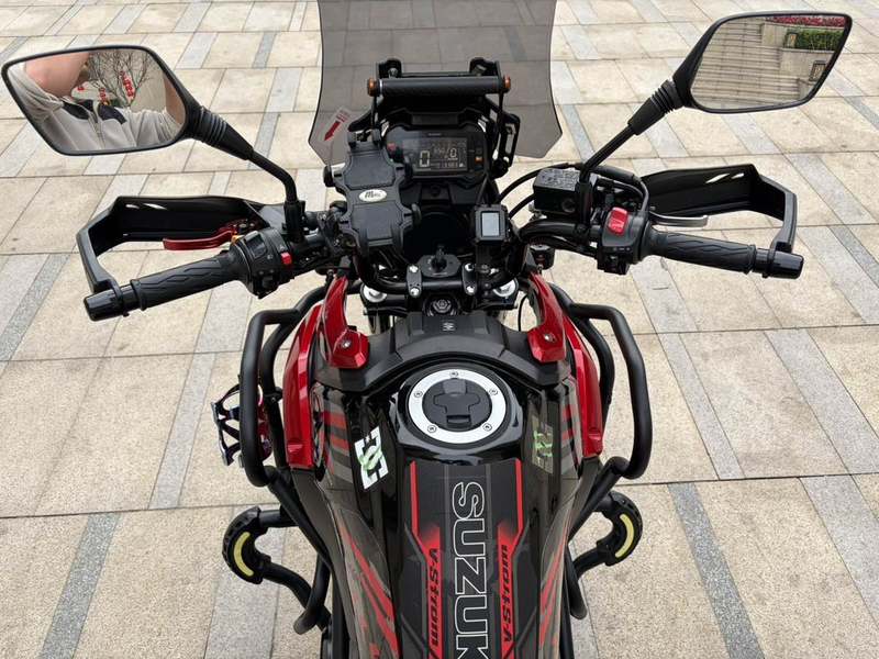 二手豪爵铃木DL250