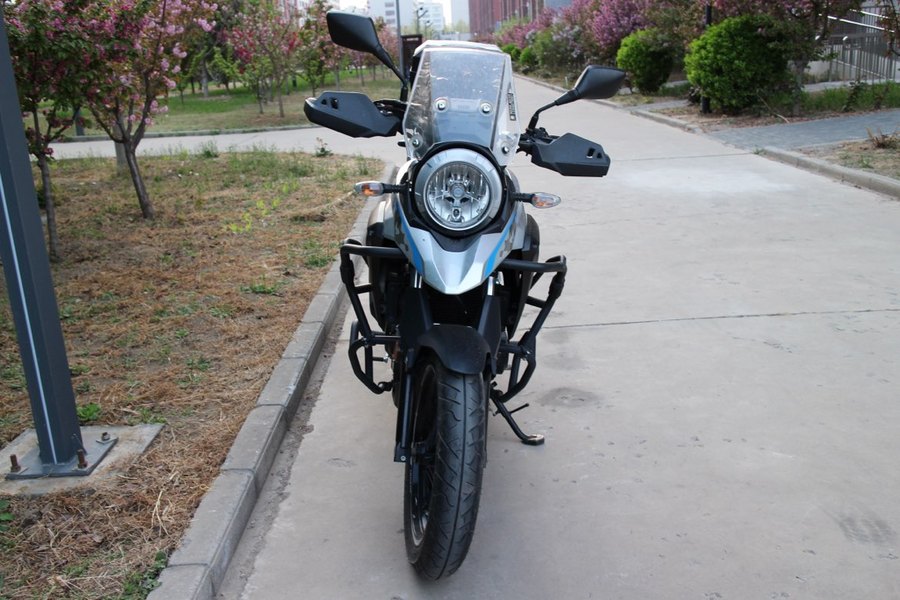 二手豪爵铃木DL250