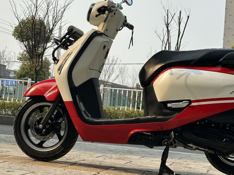 二手新大洲本田NS125LA