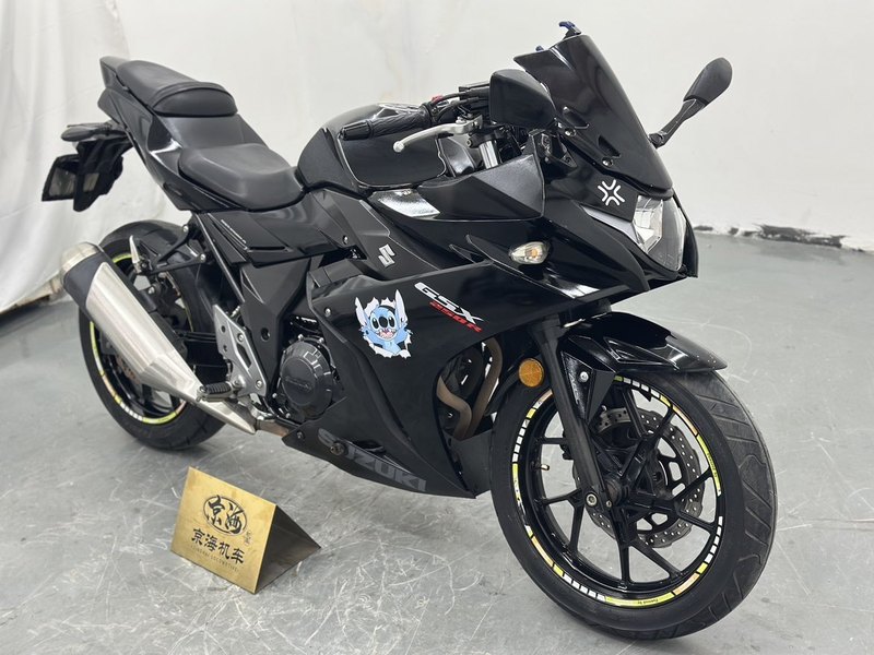 二手豪爵铃木GSX250R