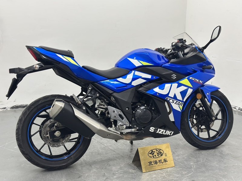 二手豪爵铃木GSX250R