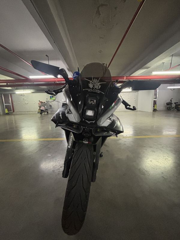 二手贝纳利龙卷风 Tornado 552R