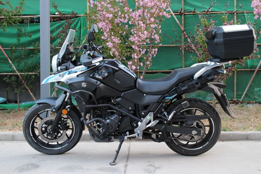 二手豪爵铃木DL250