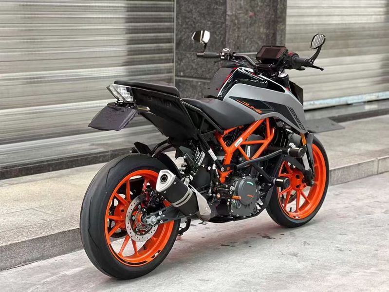 二手KTMR2R390 Duke